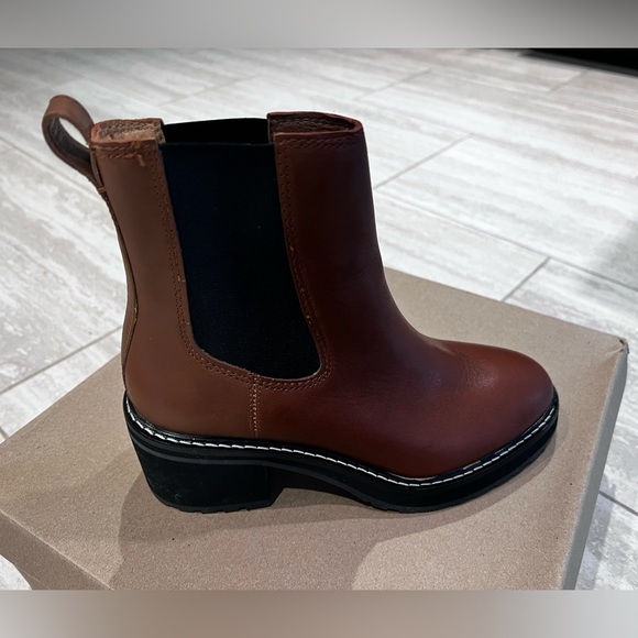 NEW Sz 6 Madewell Carina Platform Chelsea Boot Dried Maple - Picture 3 of 10